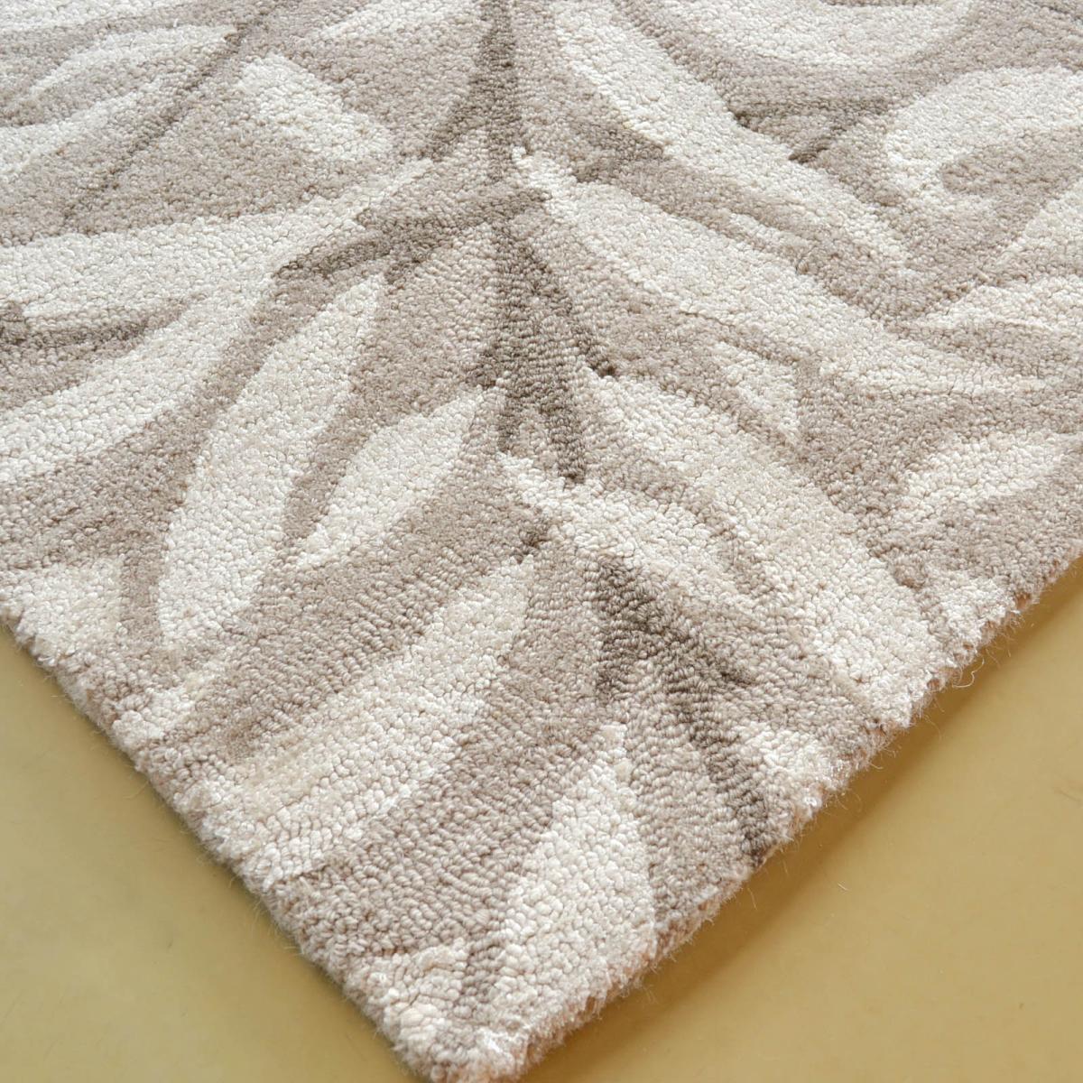 Willow Bough Rugs 28309 in Ivory by William Morris – image 2