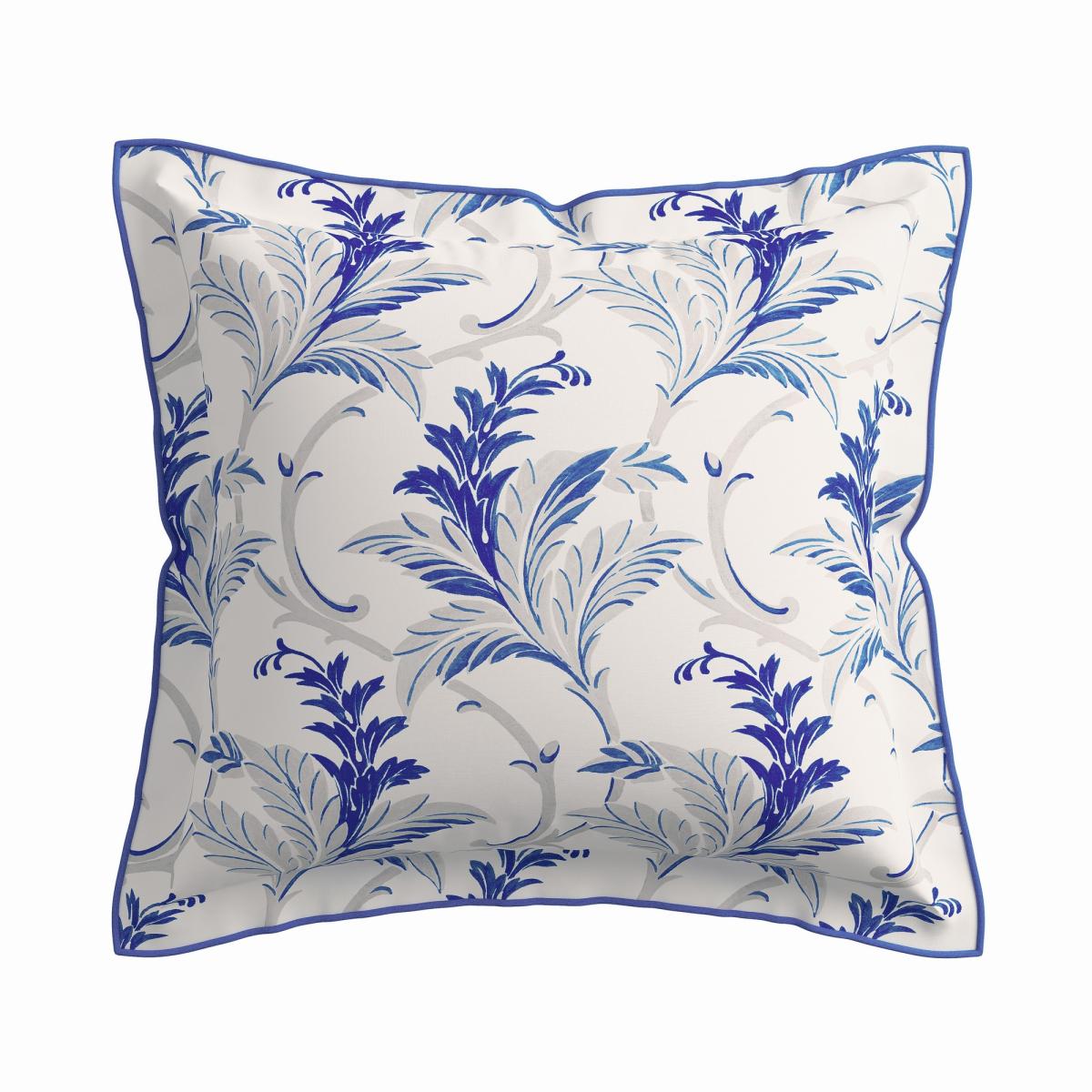 Baroque Botanical Bedding by V&A in Indigo Blue & White&nbsp;230x220cm – image 5