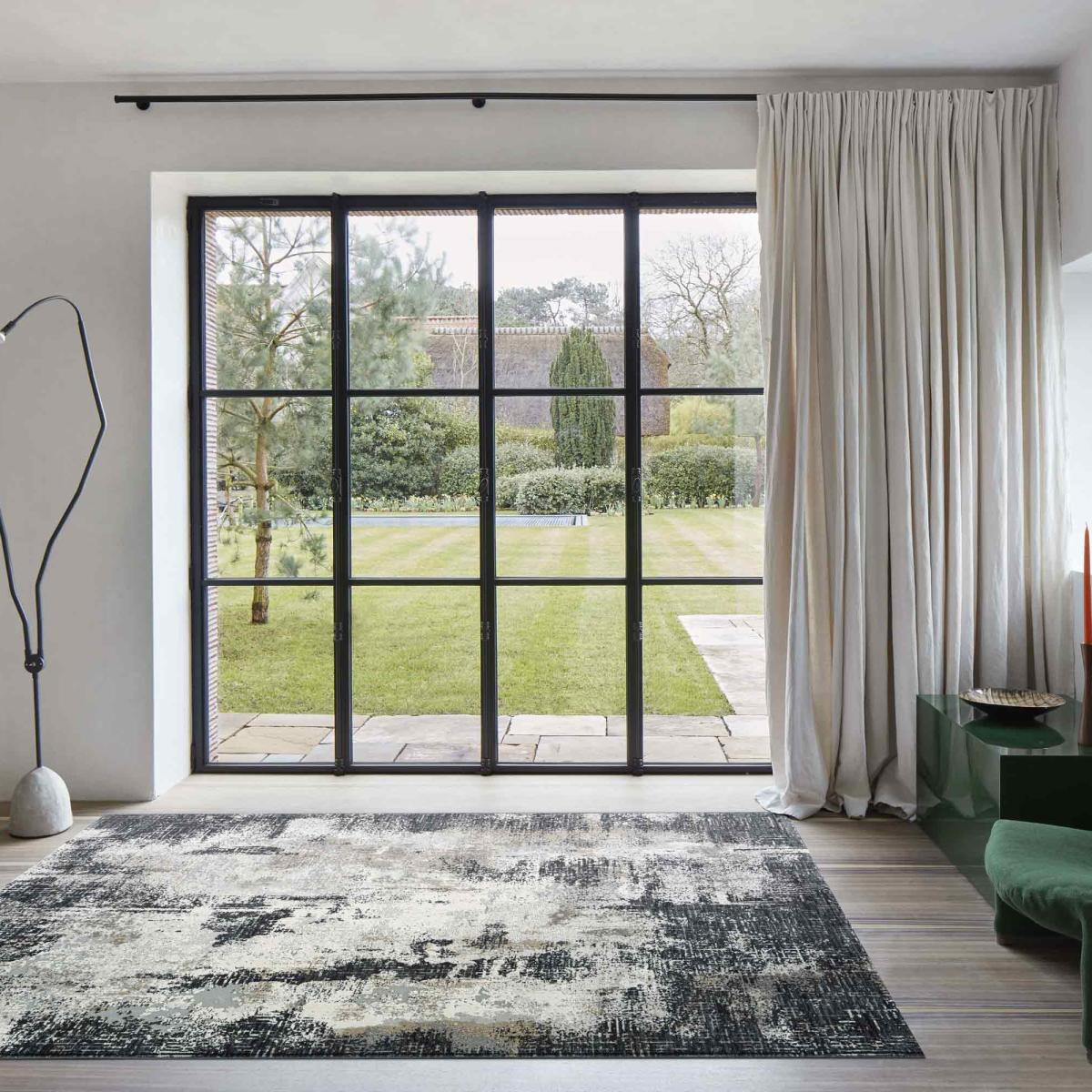 Canyon Abstract Modern Rug 52068 6676 in Charcoal Grey 200x290cm – image 1