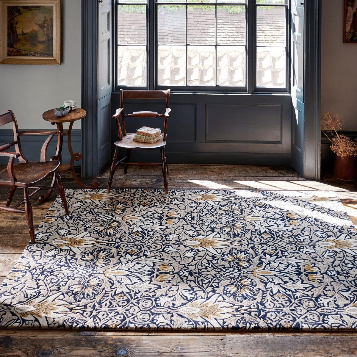 Snakeshead Floral Rugs 127208 in Indigo by William Morris 200x280cm – image 2