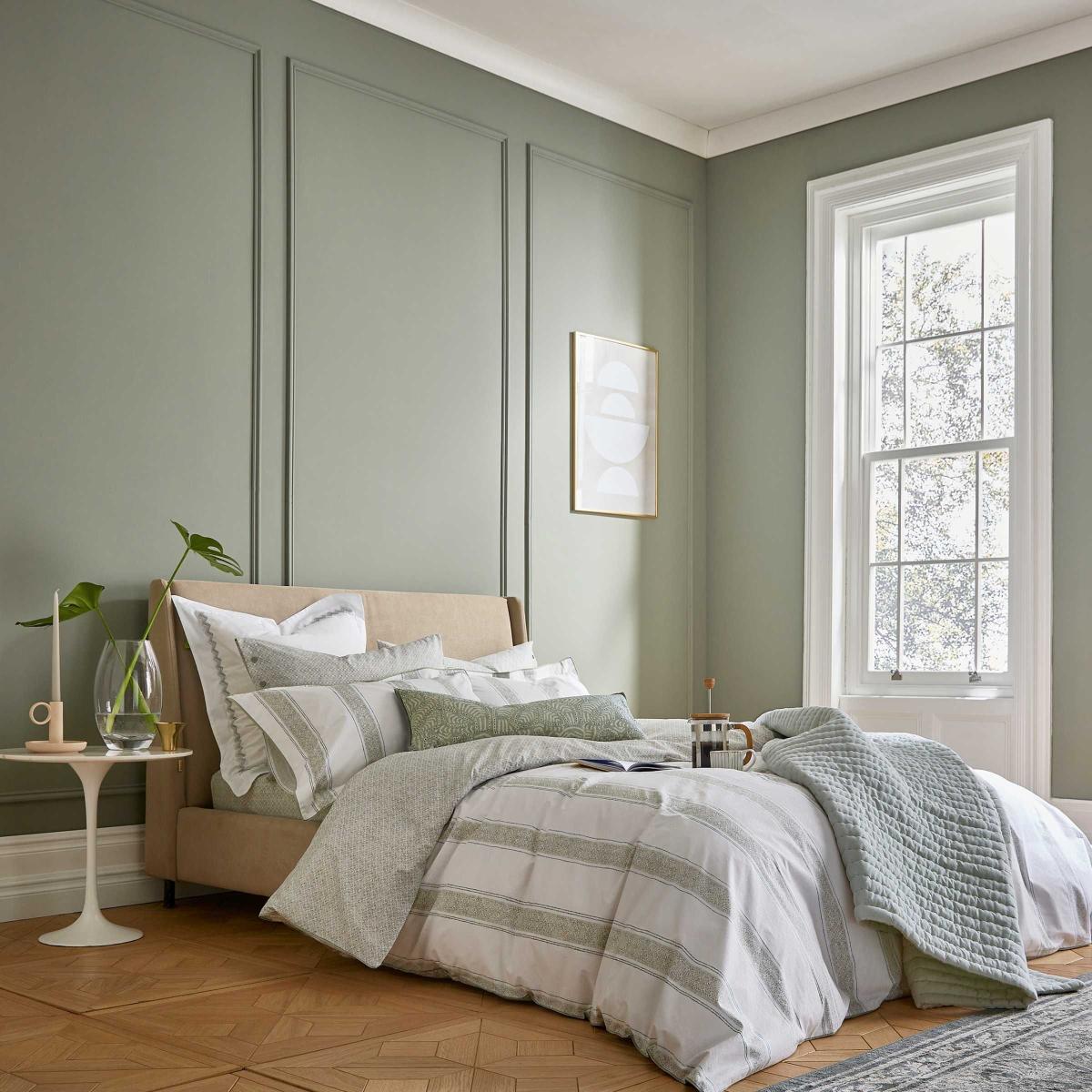 Yuna Striped Geometric Cotton Bedding in Sage Green White 48x74cm – image 1