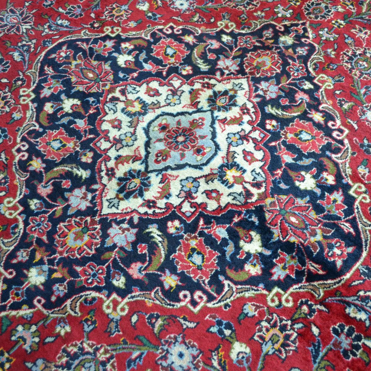 Ardekan 18083 Traditional Hand Knotted Wool Rug in Red&nbsp;403x290cm – image 4
