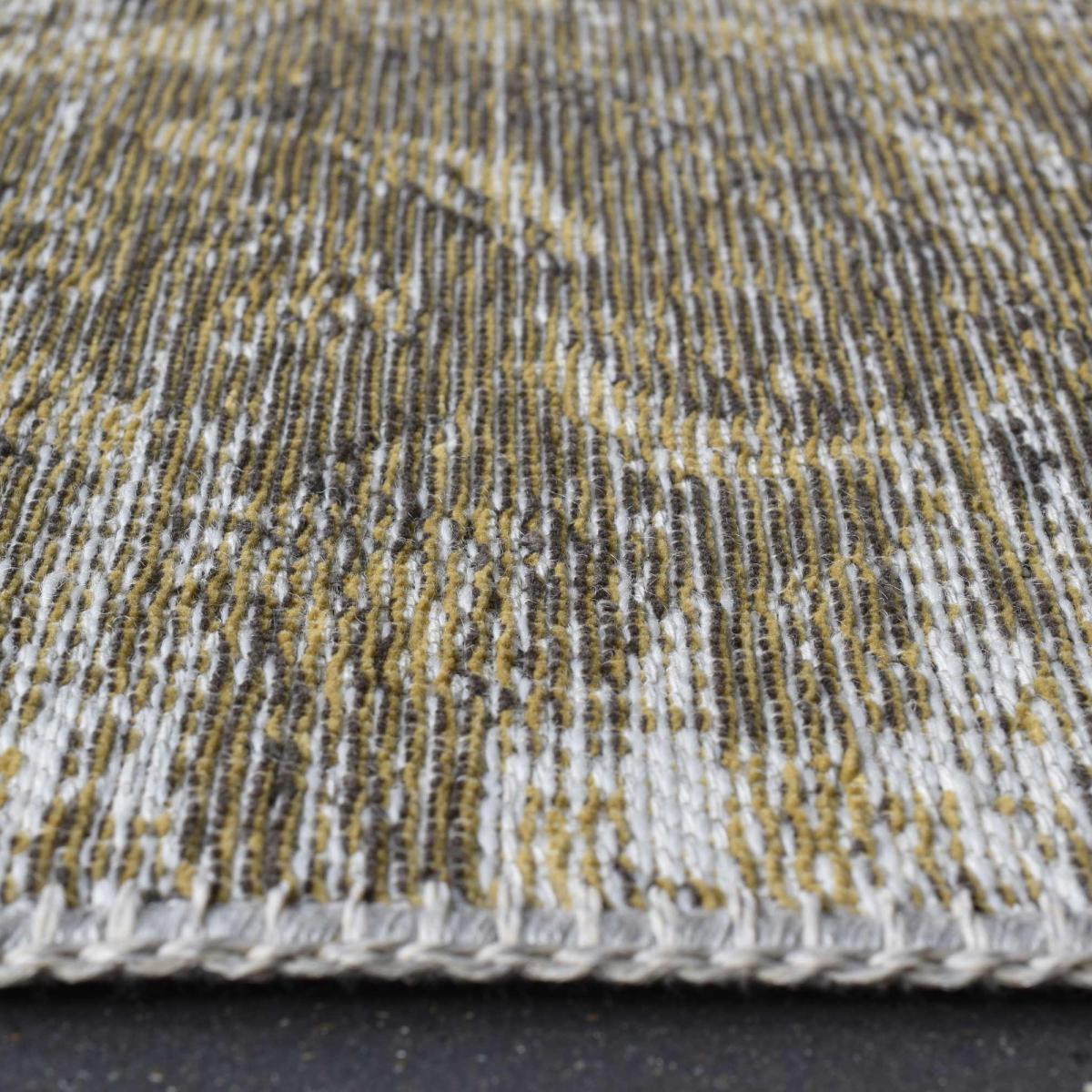 Amalfi Traditional Patchwork Rugs 94010 2001 in Sand Beige 140x200cm – image 4