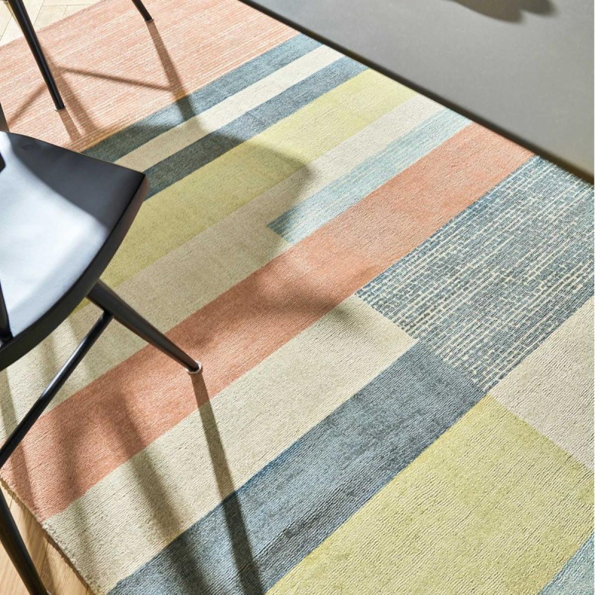 Parwa Blocks Wool Rugs 026300 in Chalky Brights – image 2