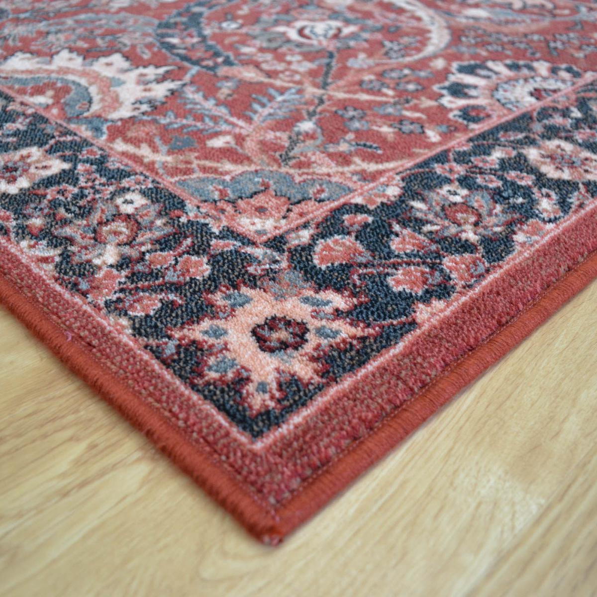 Royal Kashqai Traditional Wool Rugs in 4335 300 Brick Red 160x240cm – image 2