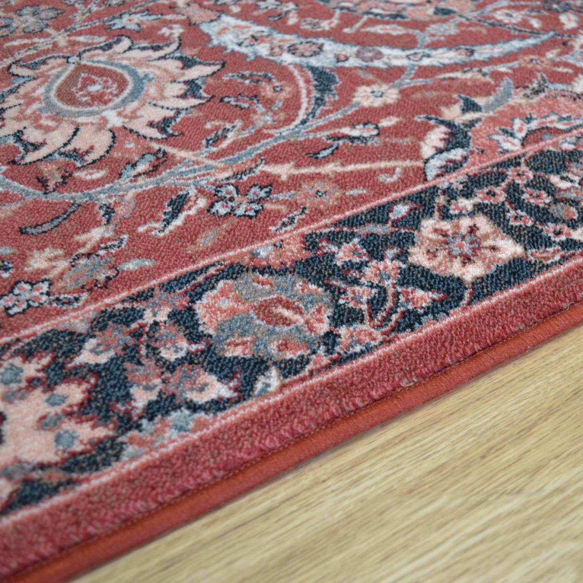 Royal Kashqai Traditional Wool Rugs in 4335 300 Brick Red 160x240cm – image 3