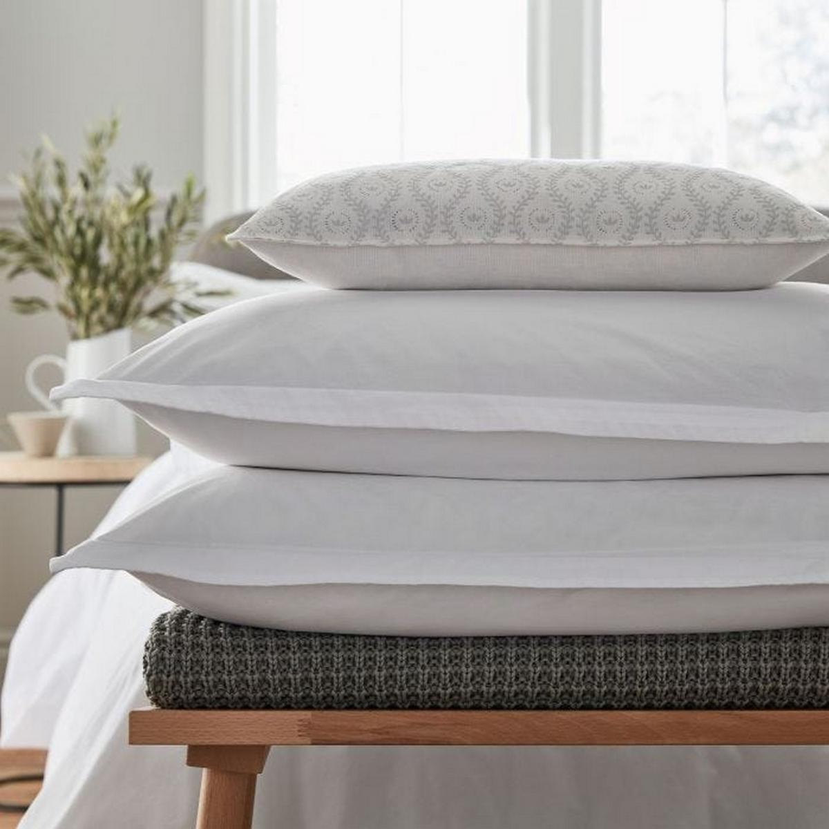 Calm Plain Cotton Bedding Duvet Cover and Pillowcase in White 140x200cm – image 4