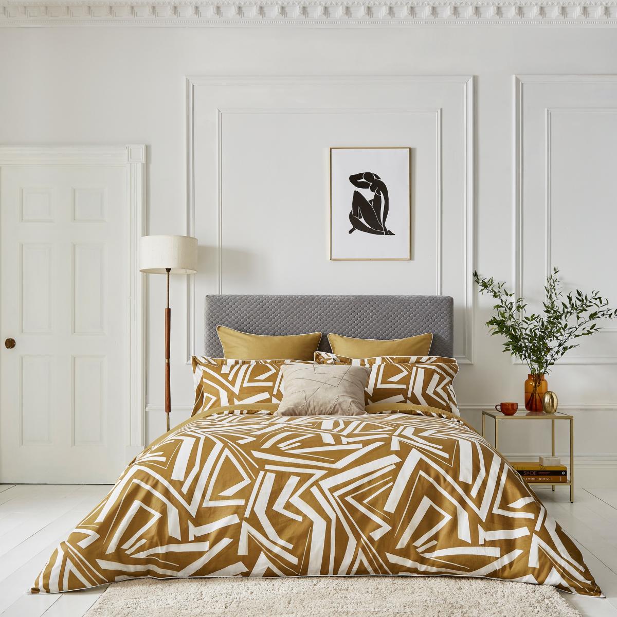 Transverse Abstract Bedding by Harlequin in Saffron Yellow 220x230cm – image 2