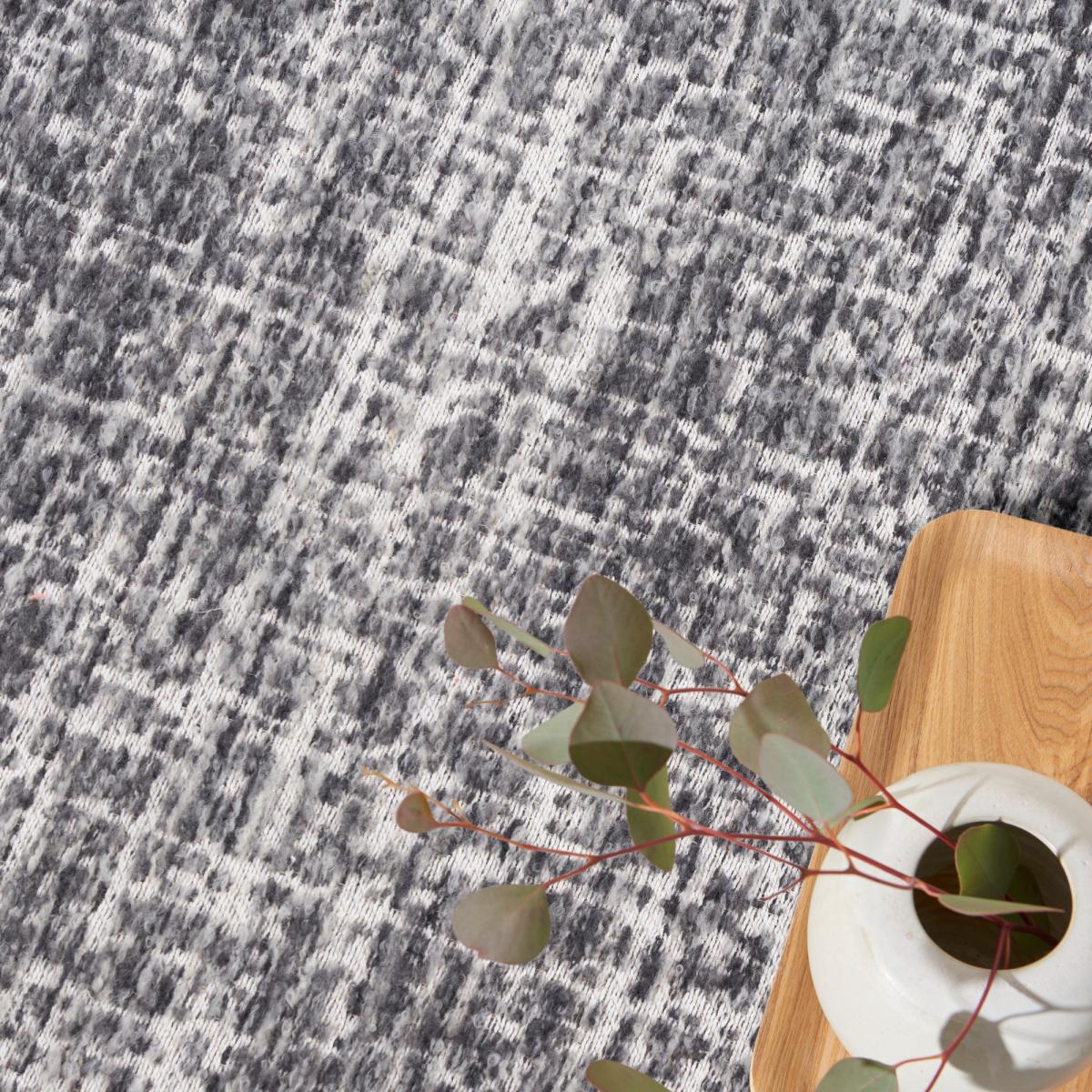 Calvin Klein Safi Rugs CK015 SFR01 in Silver Grey152x213cm – image 2