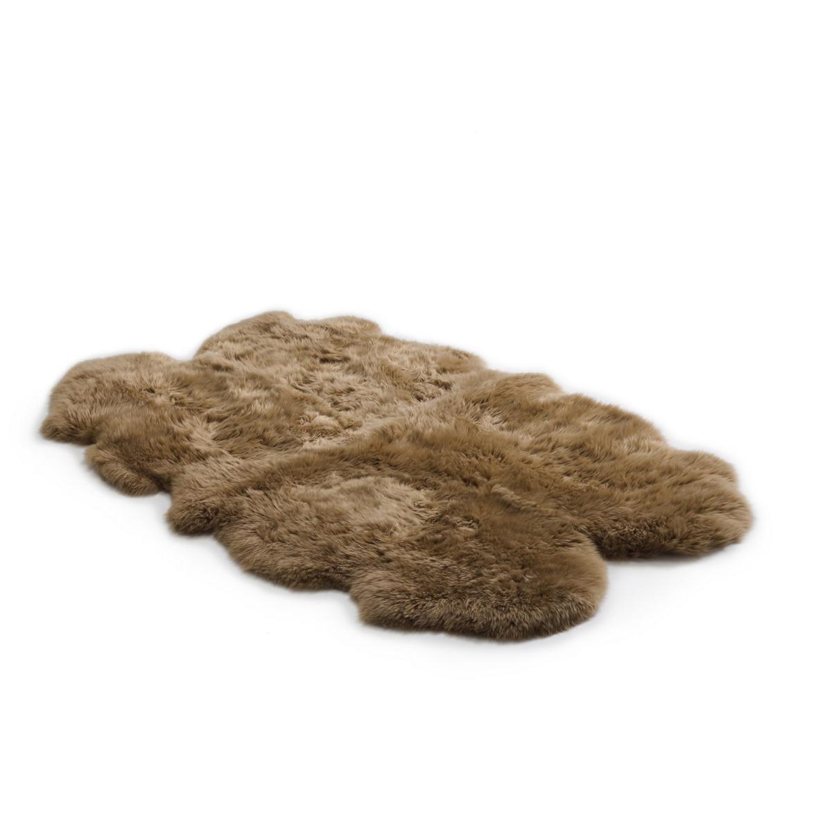 Long Wool Sheepskin Rugs in Honey Quad – image 5