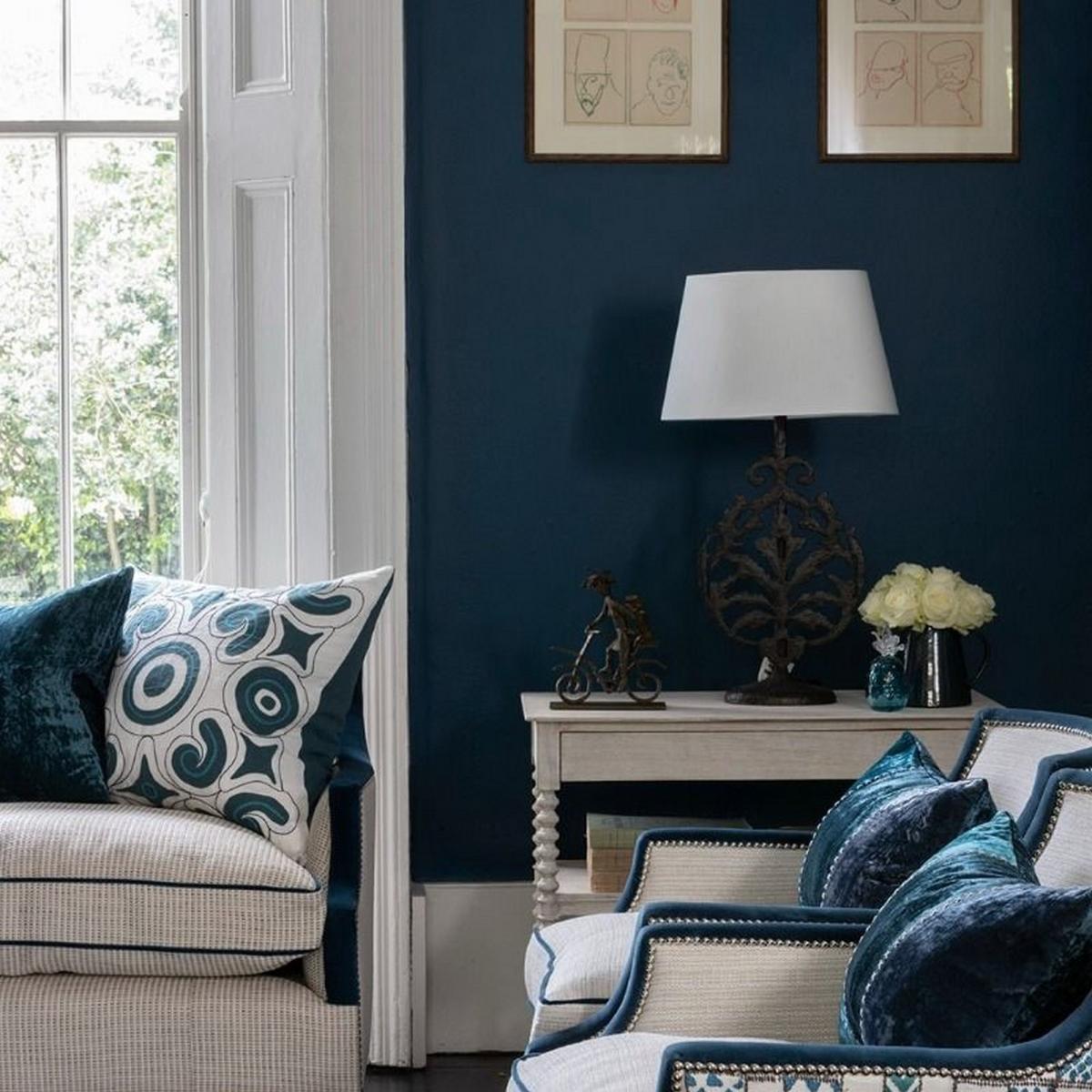 Oval Silk Lampshade by William Yeoward in Cloud 60x25cm – image 2