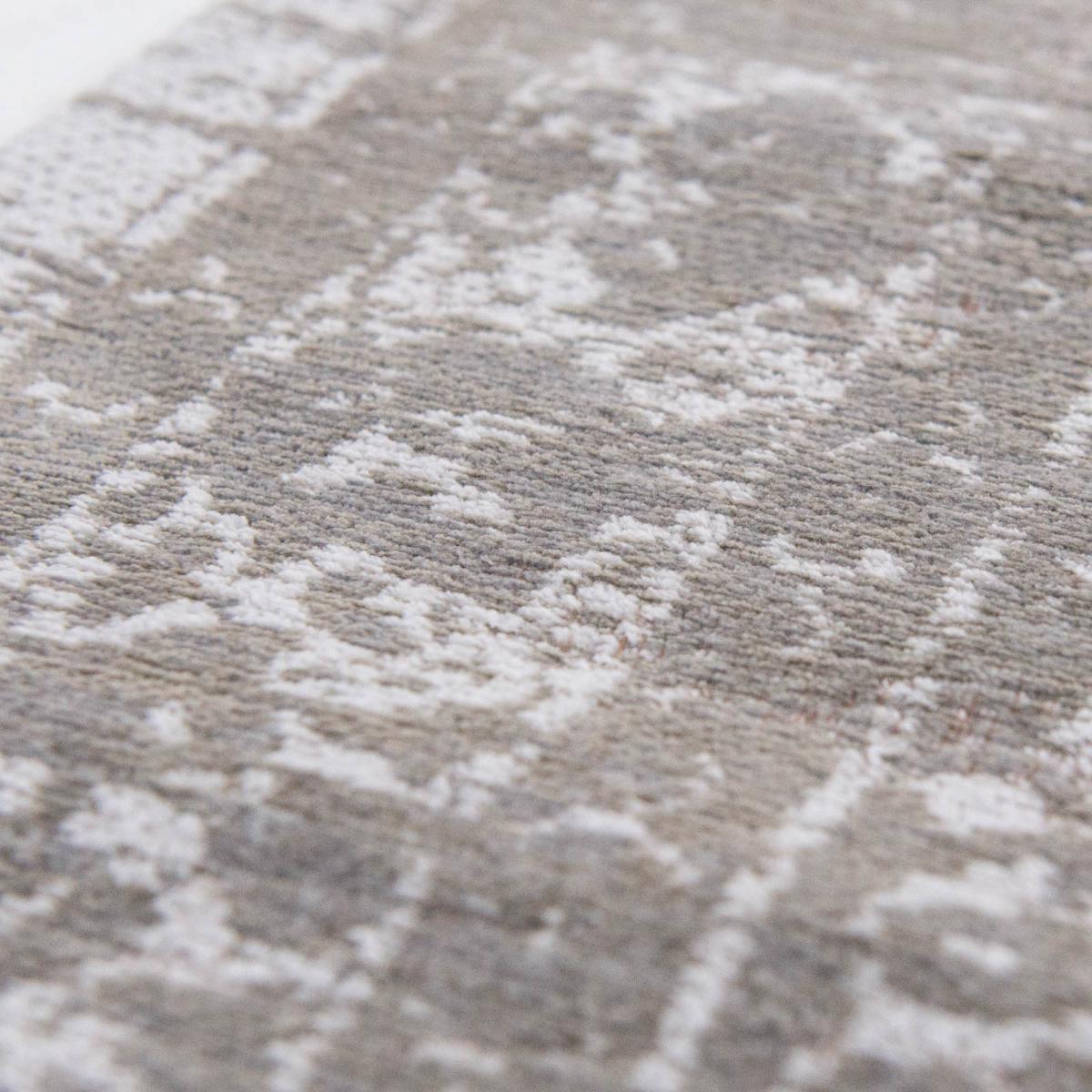 Louis De Poortere Fading World Medallion Rugs 8382 White Pepper&nbsp;200x280cm – image 3