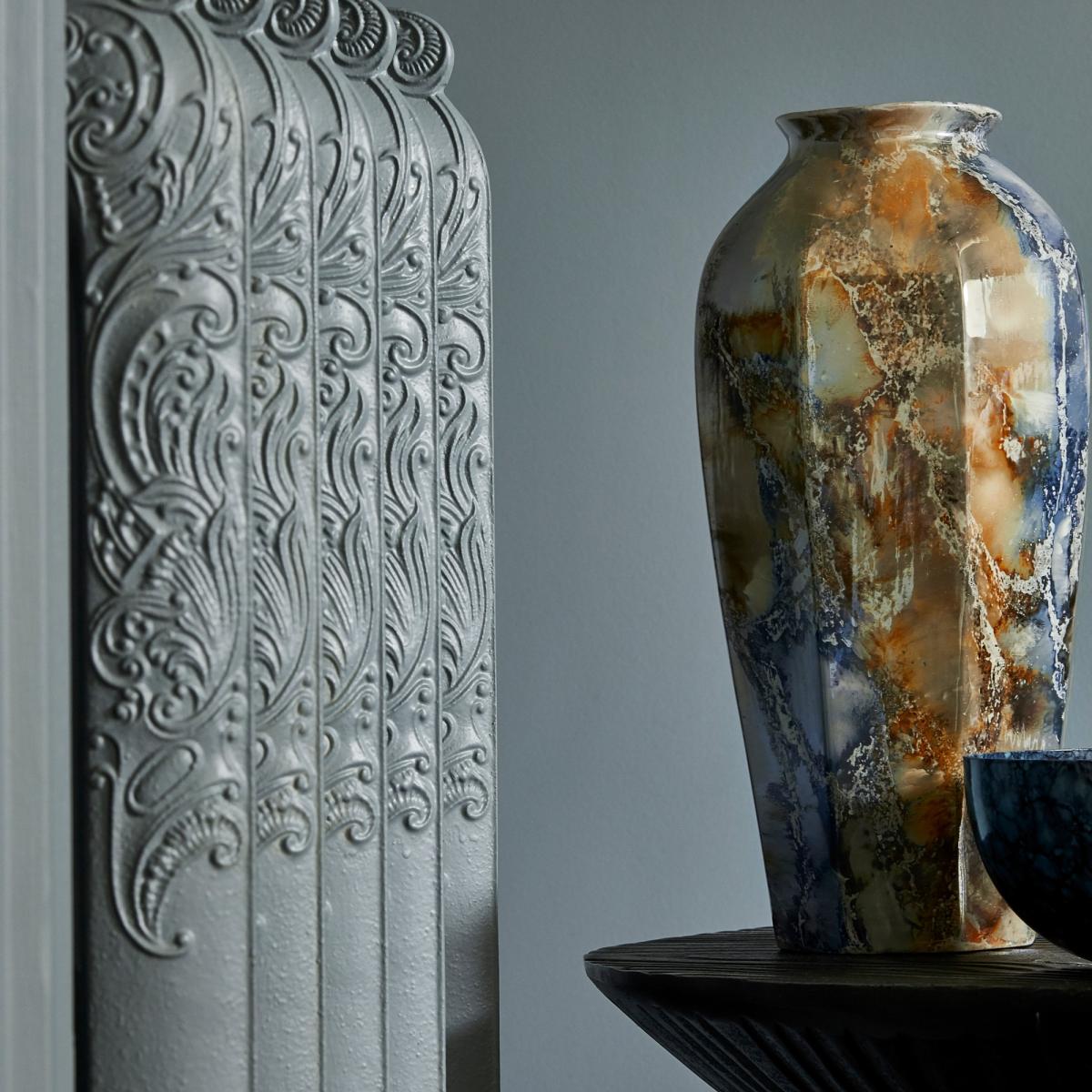 True Matt Emulsion Paint by Zoffany in Taylors Grey5 – image 4