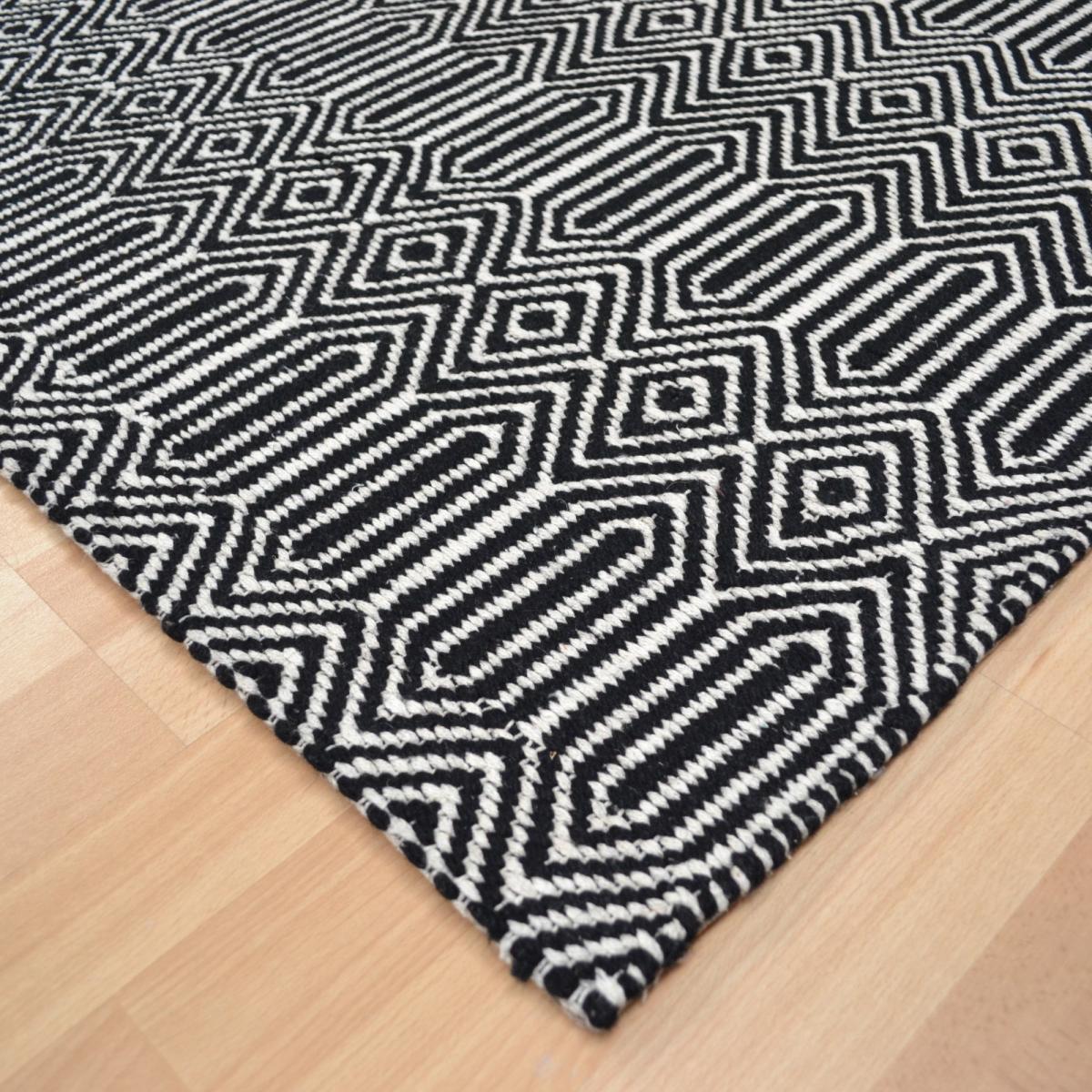 Sloan Rugs in Black – image 2