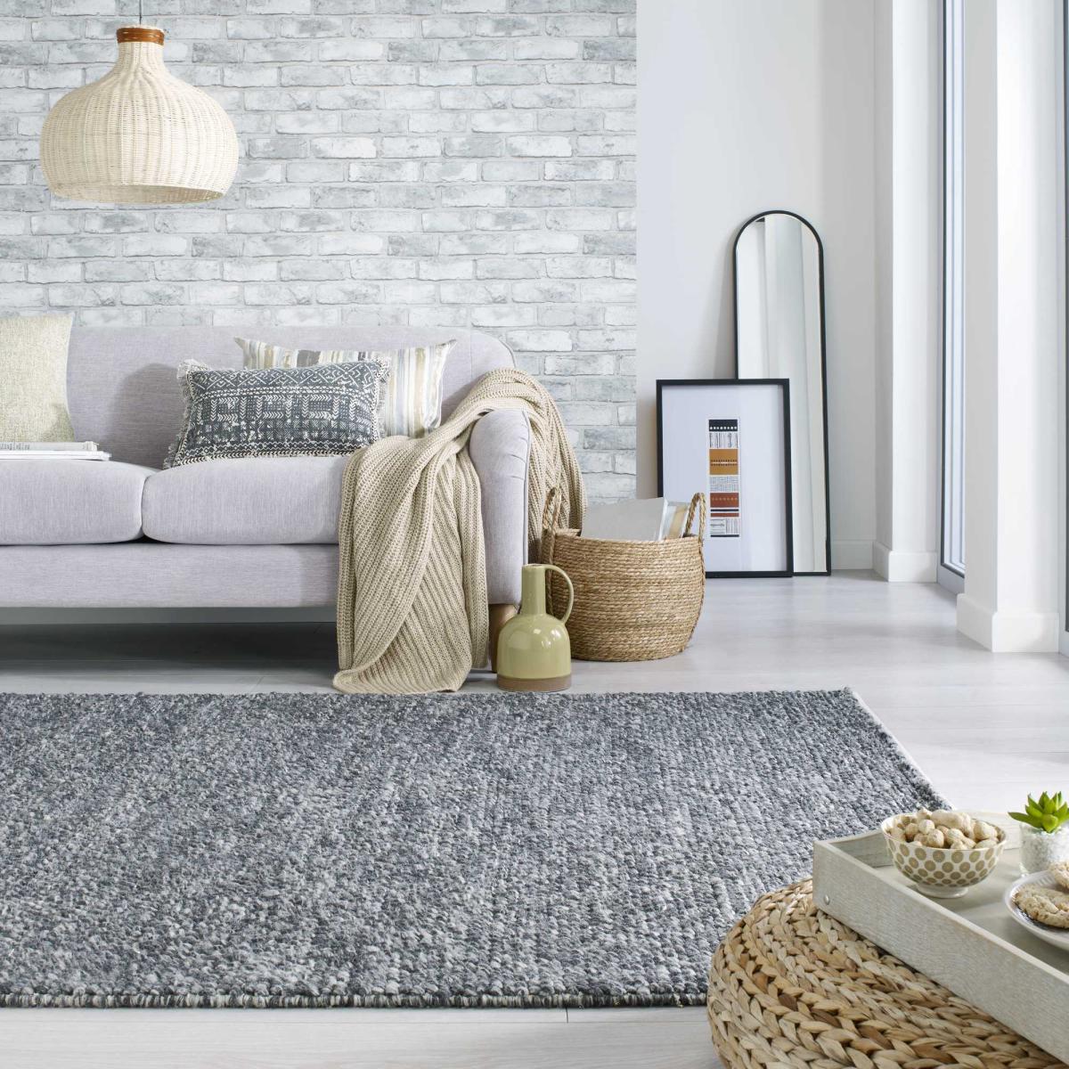 Minerals Cobble Wool Rugs in Dark Grey – image 1
