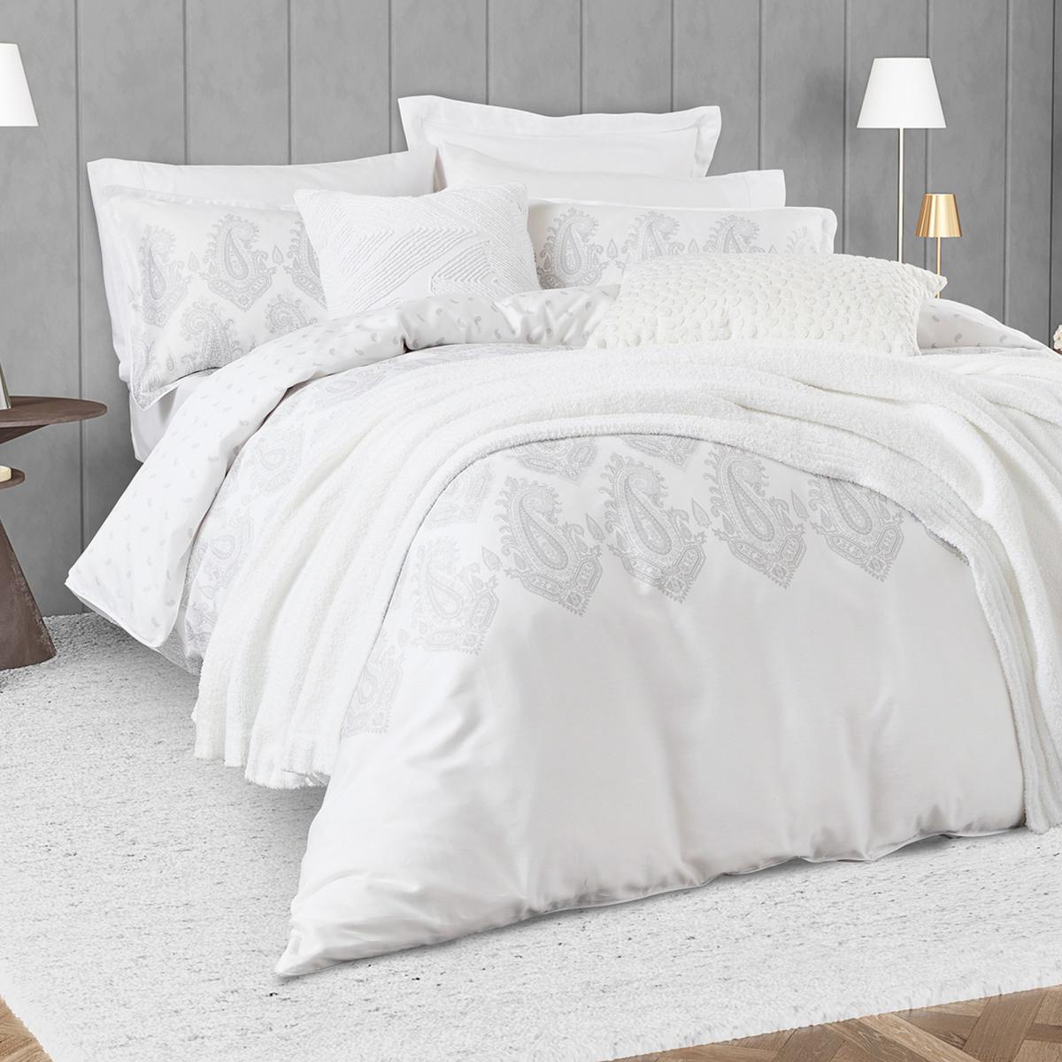 Nalu Dalisay Bedding by Nicole Scherzinger in White & Silver Grey 220x260cm – image 2