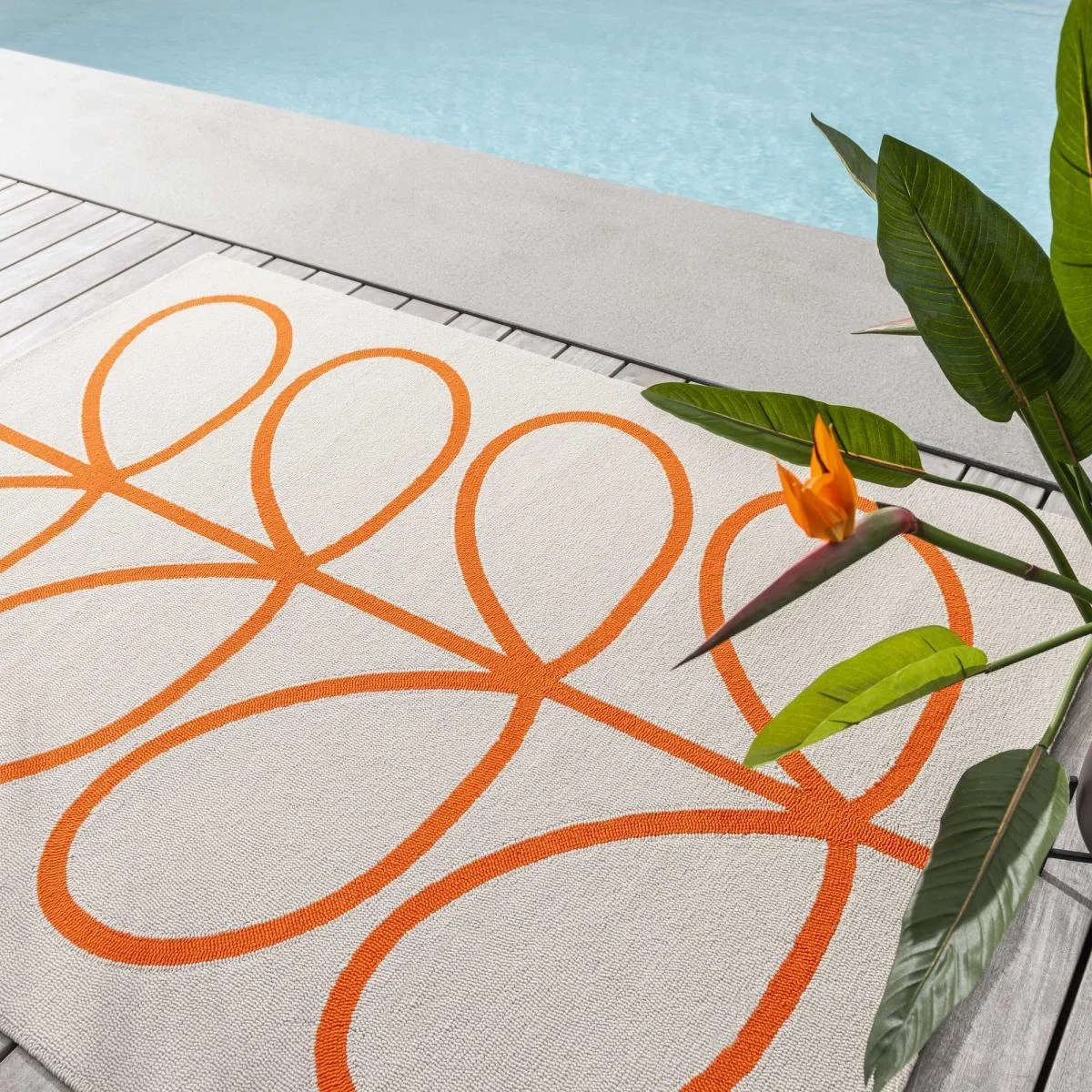 Giant Linear Stem indoor outdoor Rugs 460703 in Persimmon Orange by Orla Kiely – image 2