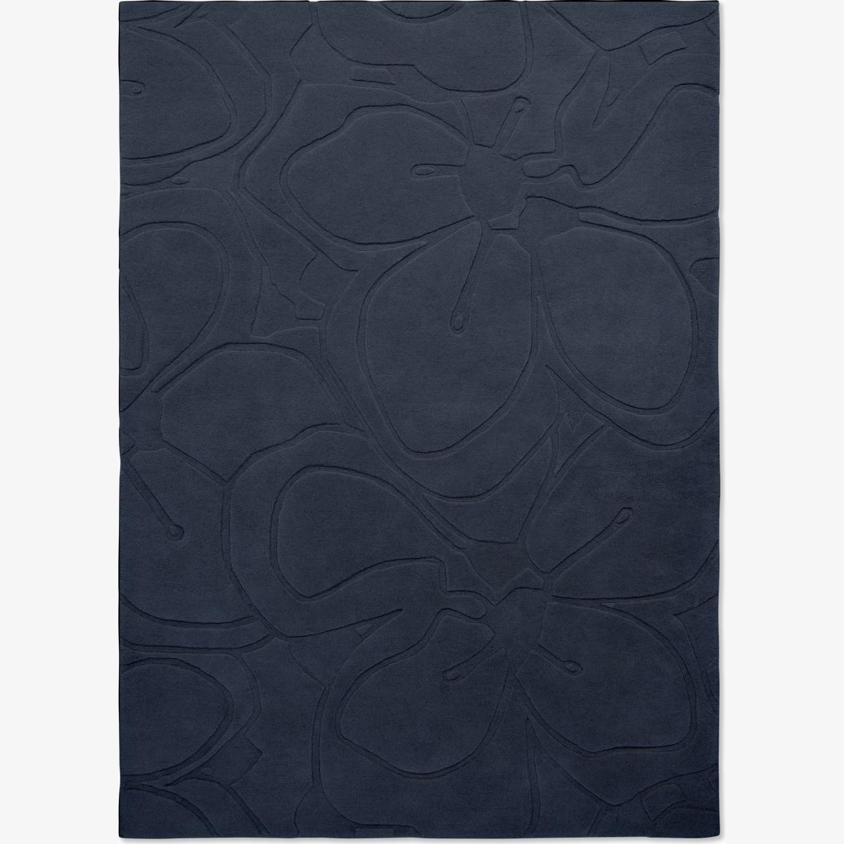 Romantic Magnolia 162708 Rugs by Ted Baker in Dark Blue140x200cm – image 1