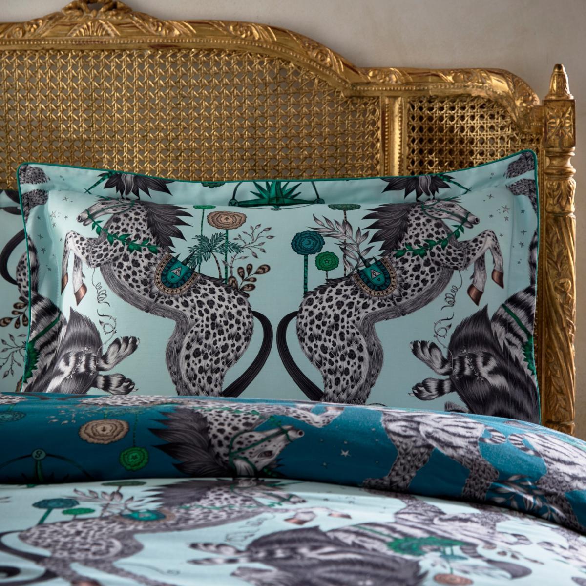 Caspian Majestic Lion And Unicorn Bedding By Emma J Shipley50x75cm – image 4
