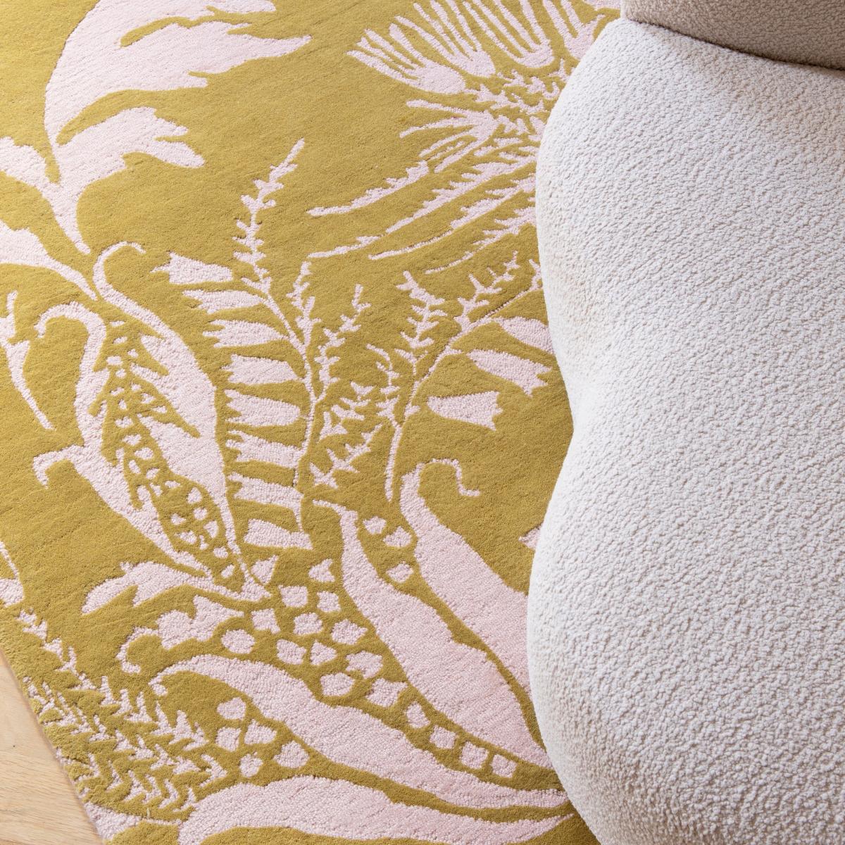 Baroque 162906 Wool Rugs by Ted Baker in Yellow170x240cm – image 2