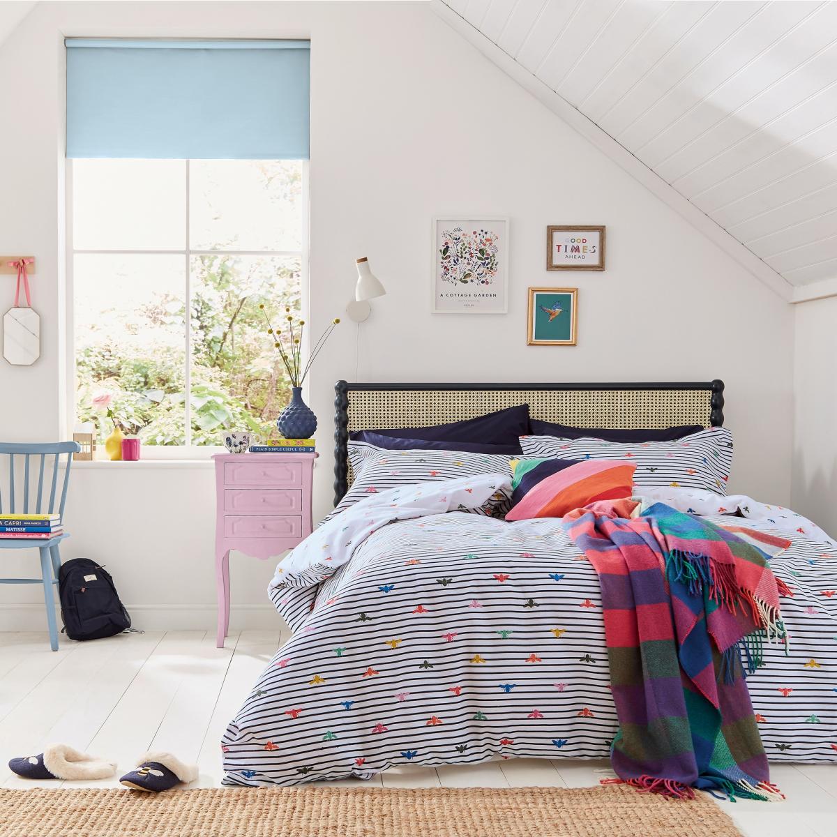 Rainbow Bee Cotton Bedding Set by Joules in Multi&nbsp;220x230cm – image 3