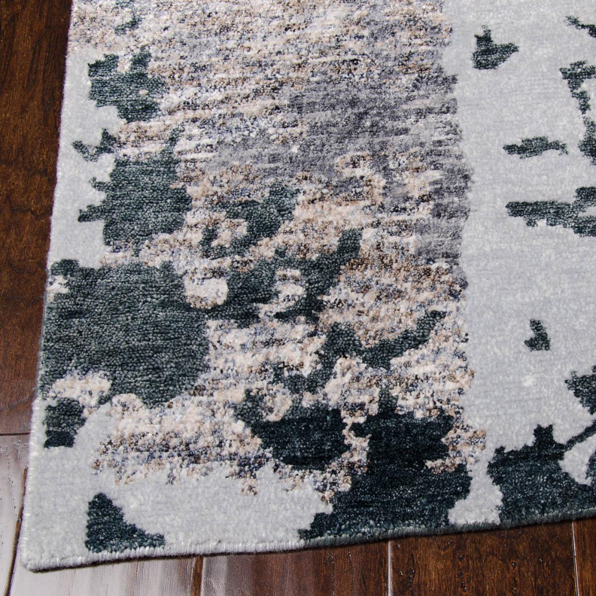 Silk Shadows Rugs SHA16 in Silver and Grey – image 2