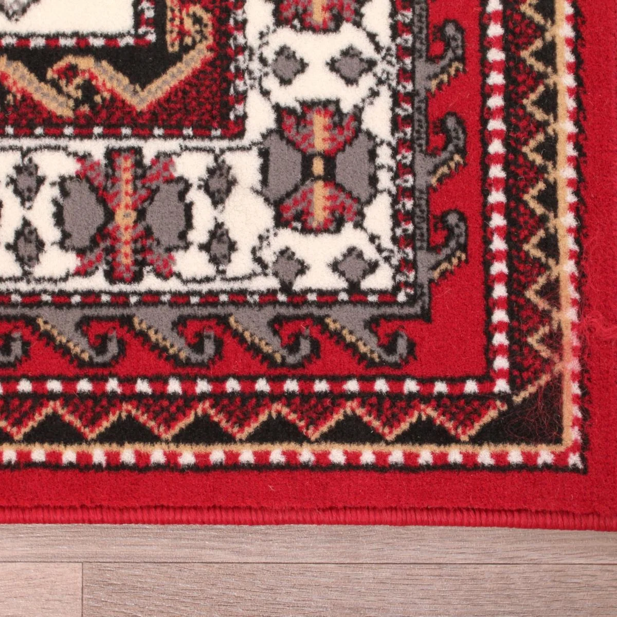 Malak Rugs in Red by Rugstyle 235x320cm – image 3