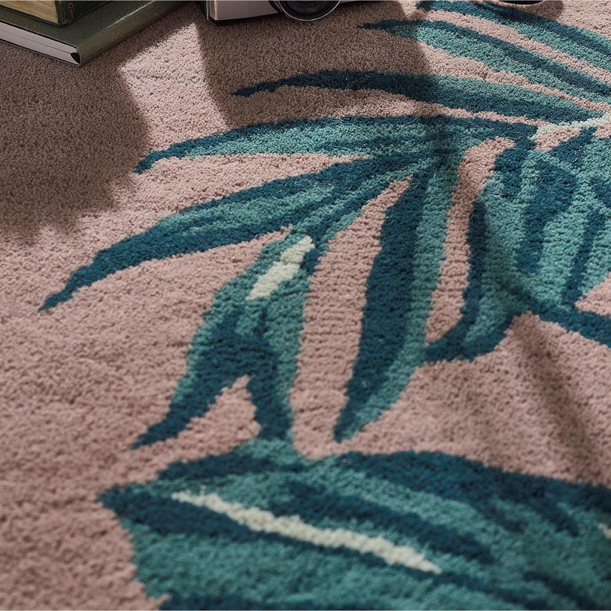 Tropical Botanical Leaf Rug in Blush Pink – image 2