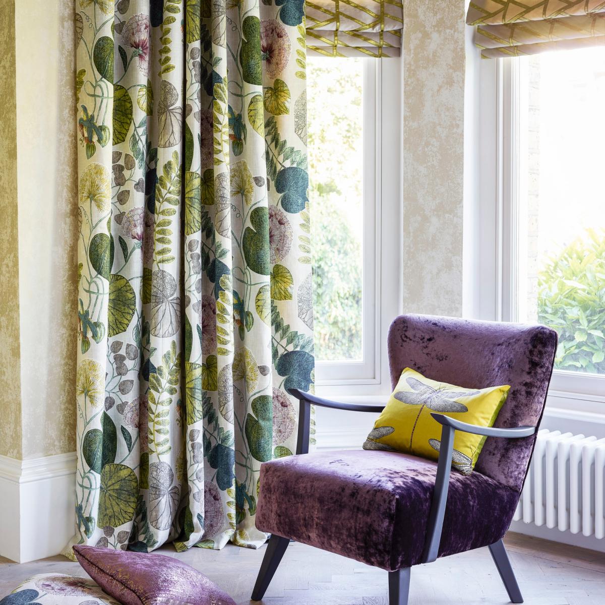 Belvedere Wallpaper 111247 by Harlequin in Shell Beige&nbsp;Roll – image 3