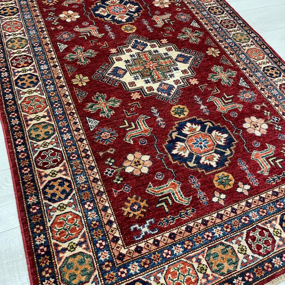 Kazak Supreme Traditional Wool Rugs 46226 in Red Multi 176x120cm – image 3