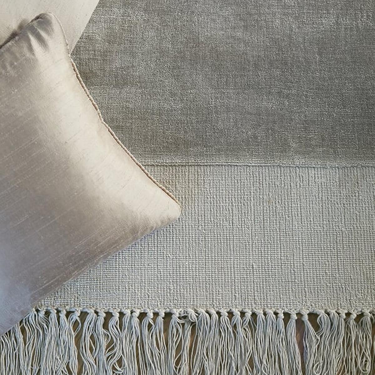 Karma Tassle rugs in Cloud Grey – image 2