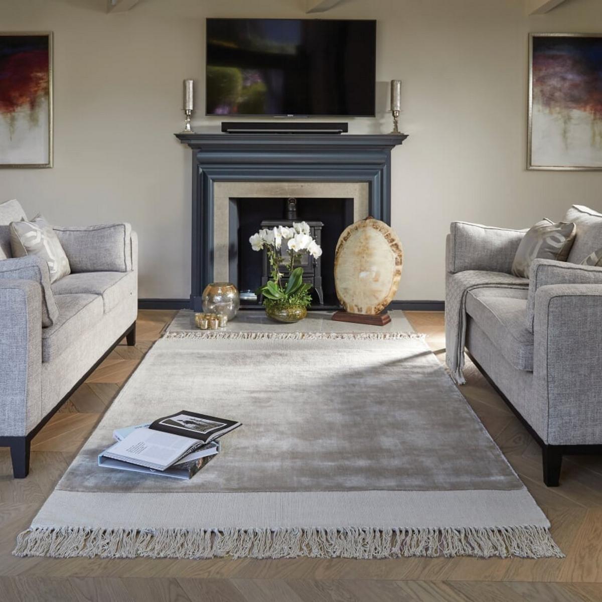 Karma Tassle rugs in Cloud Grey – image 1