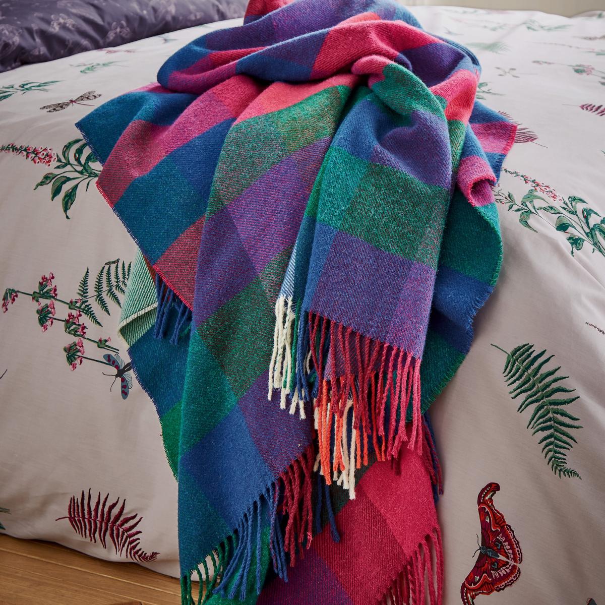 Midnight Beasts Cotton Bedding Duvet Cover and Pillowcase by Joules in Multi&nbsp;220x230cm – image 3