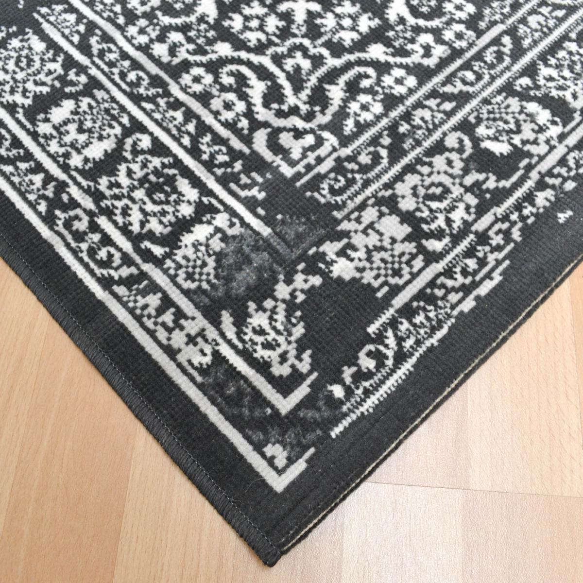 Revive Traditional Medallion Rugs RE03 in Charcoal Grey 120x170cm – image 2