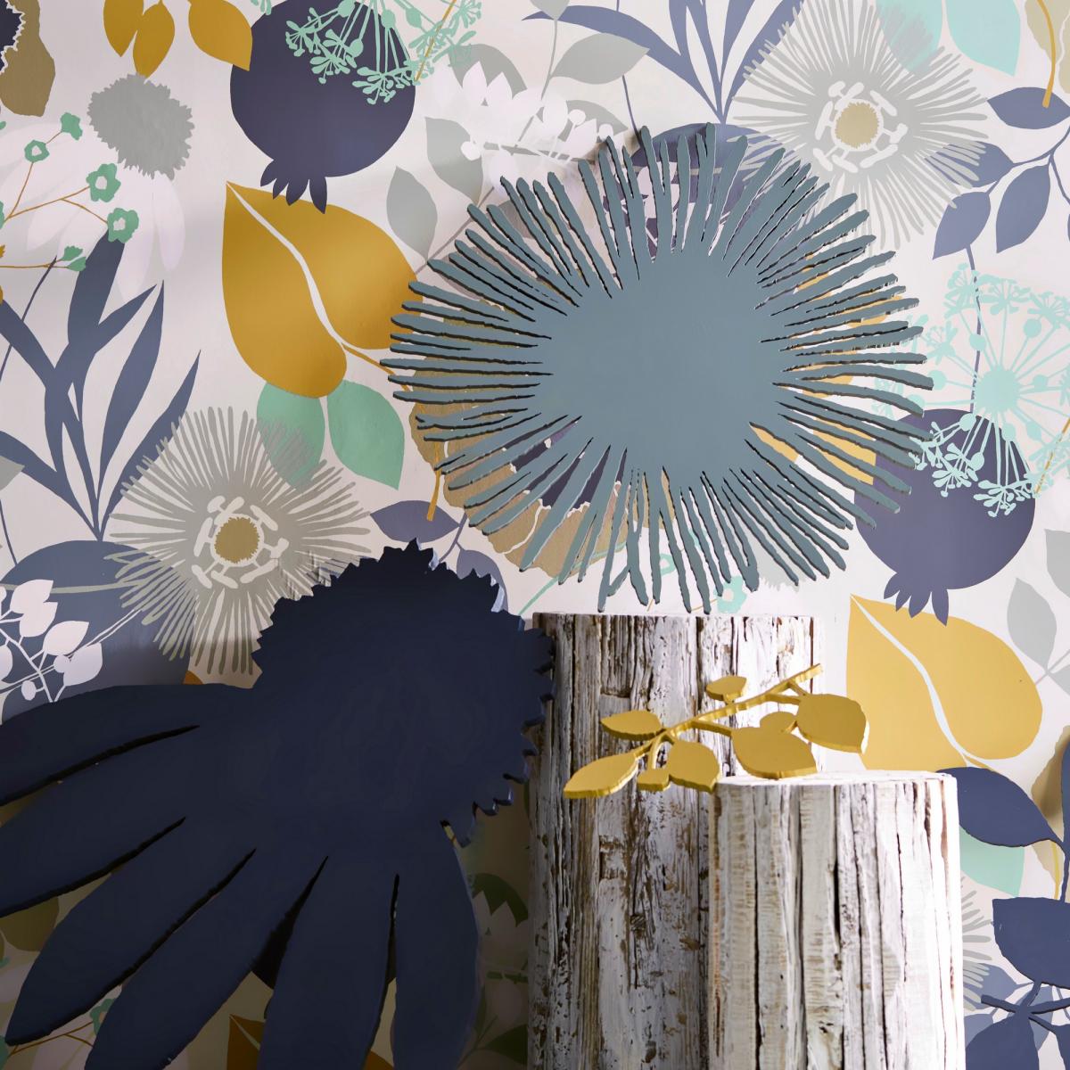 Doyenne Wallpaper 111490 by Harlequin in Ochre Stone Mint Roll – image 2