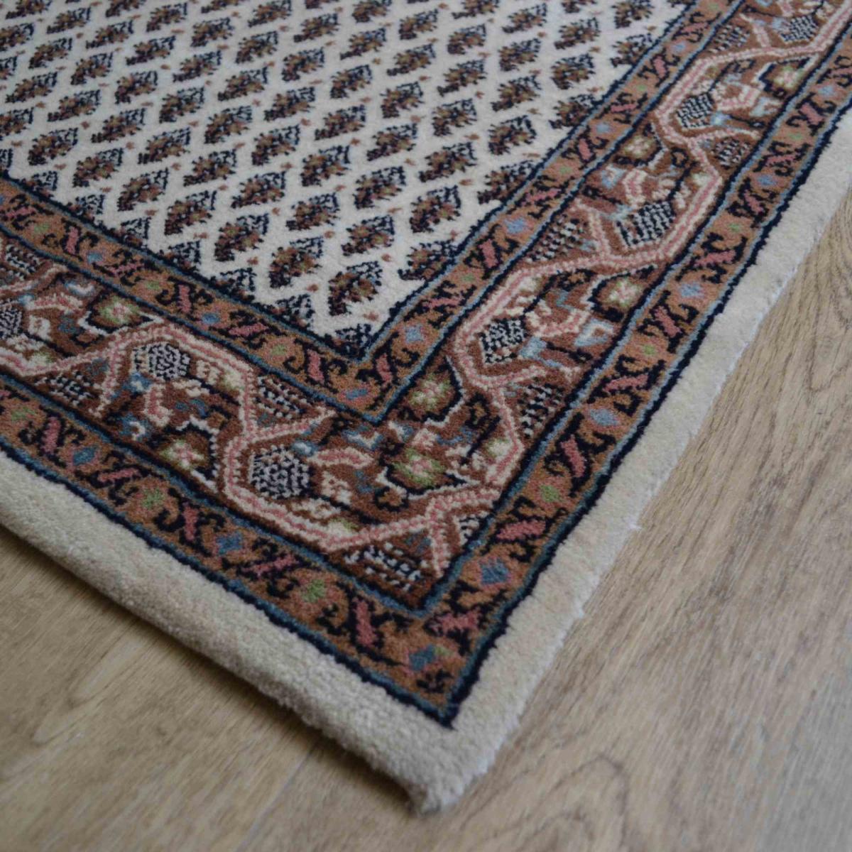 Mir Traditional Hand Knotted Wool Runner Rug in Beige&nbsp;79x278m – image 2