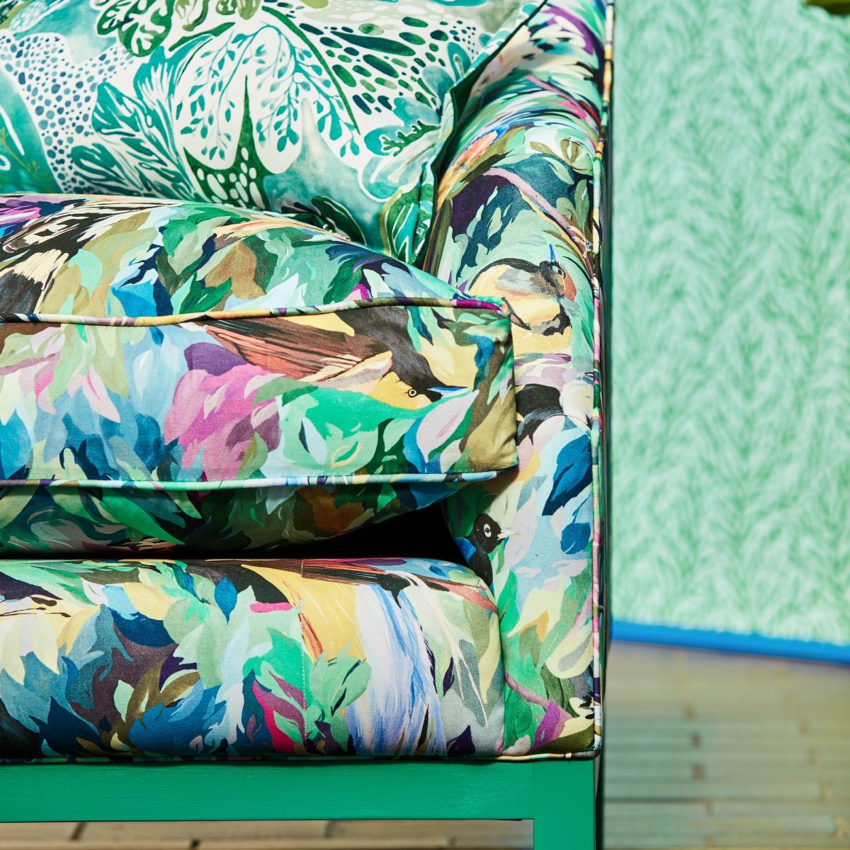 Atoll Wallpaper 112769 by Harlequin in Seaglass Emerald Roll – image 3