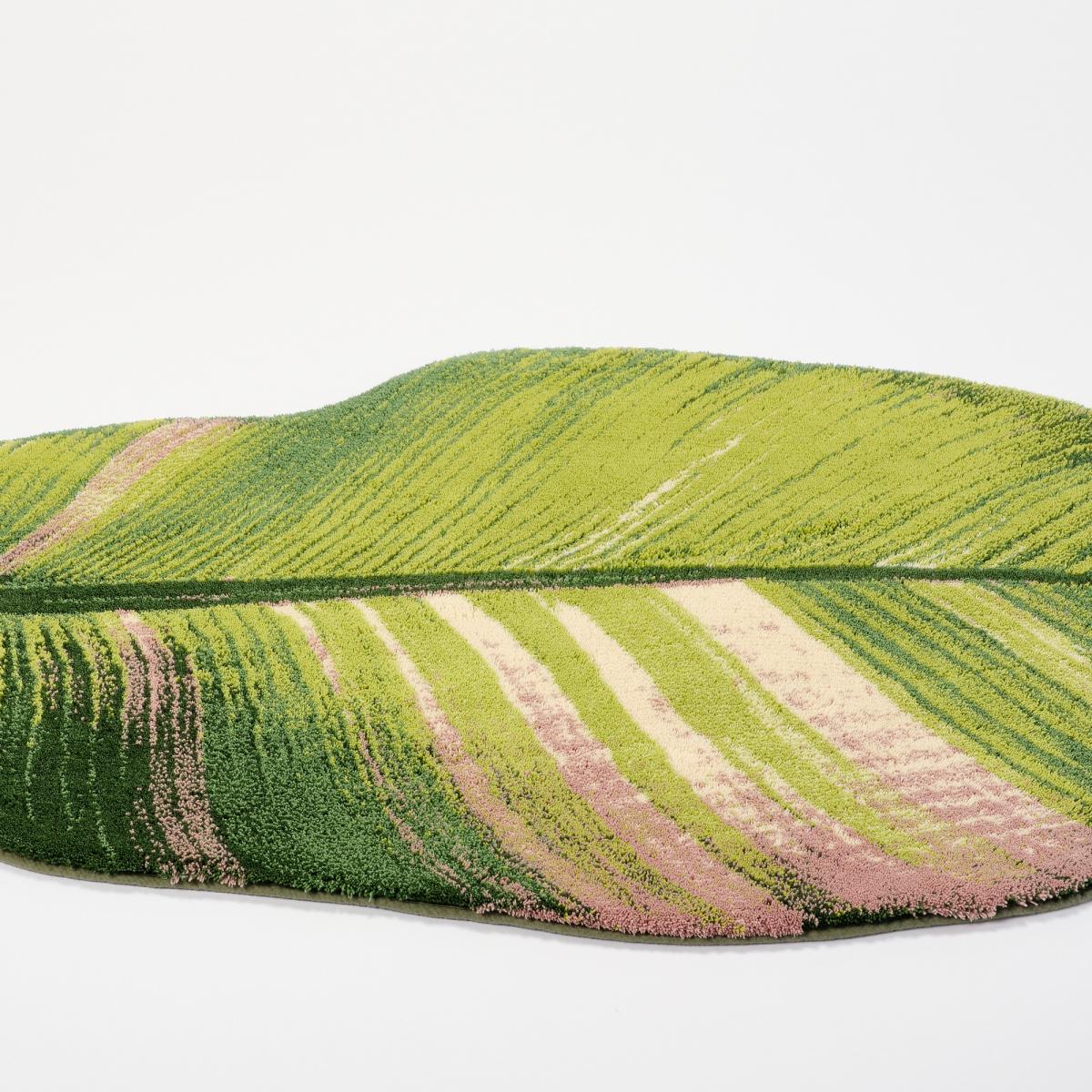 Musa 165 Leaf Bath Mat in Apple Green by Abyss & Habidecor 70x140cm – image 3