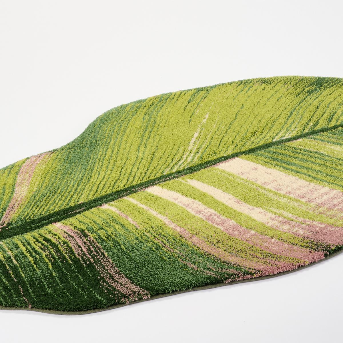 Musa 165 Leaf Bath Mat in Apple Green by Abyss & Habidecor 70x140cm – image 4