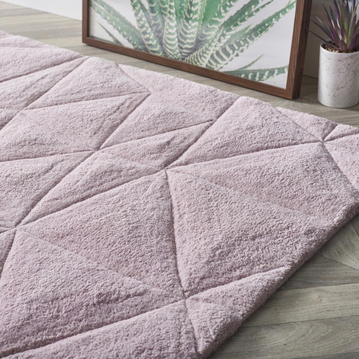 Modern 3D Wool Rugs with Handcarved Geometric Triangles in Pink 120x170cm – image 2