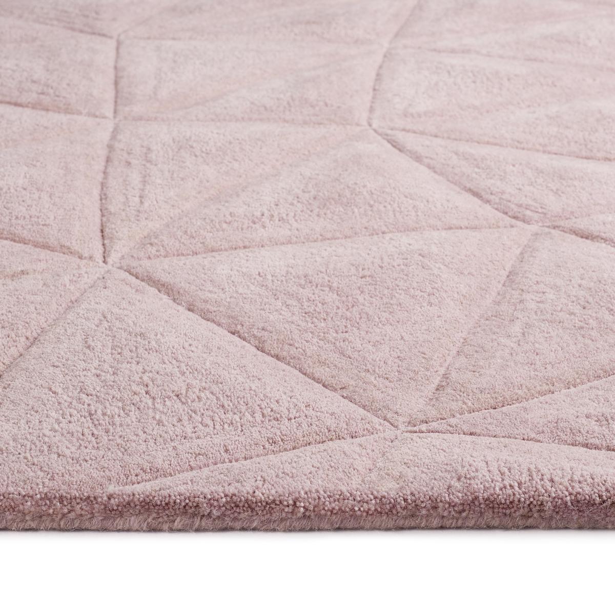 Modern 3D Wool Rugs with Handcarved Geometric Triangles in Pink 120x170cm – image 3