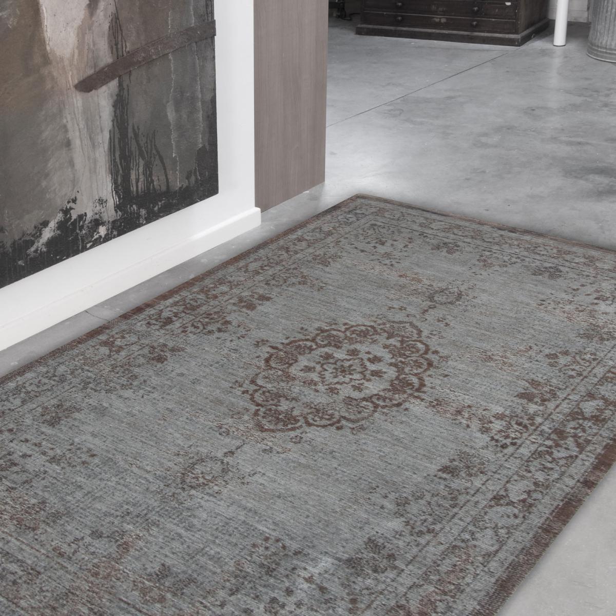 Louis De Poortere Fading World Medallion Rugs 8257 Grey Ebony140x200cm – image 5