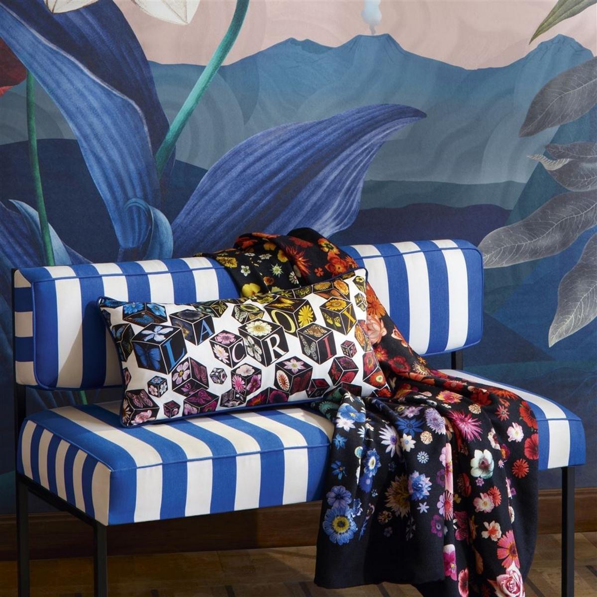 Jardin des Hesperides Multicolore Throw by Christian Lacroix in Multi 130x180cm – image 3