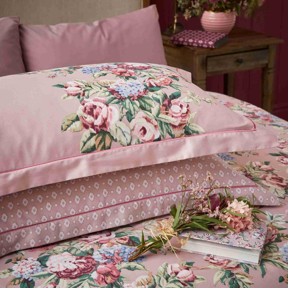 Pembrey Bedding Set by Laura Ashley in Mulberry Pink137x200cm – image 3
