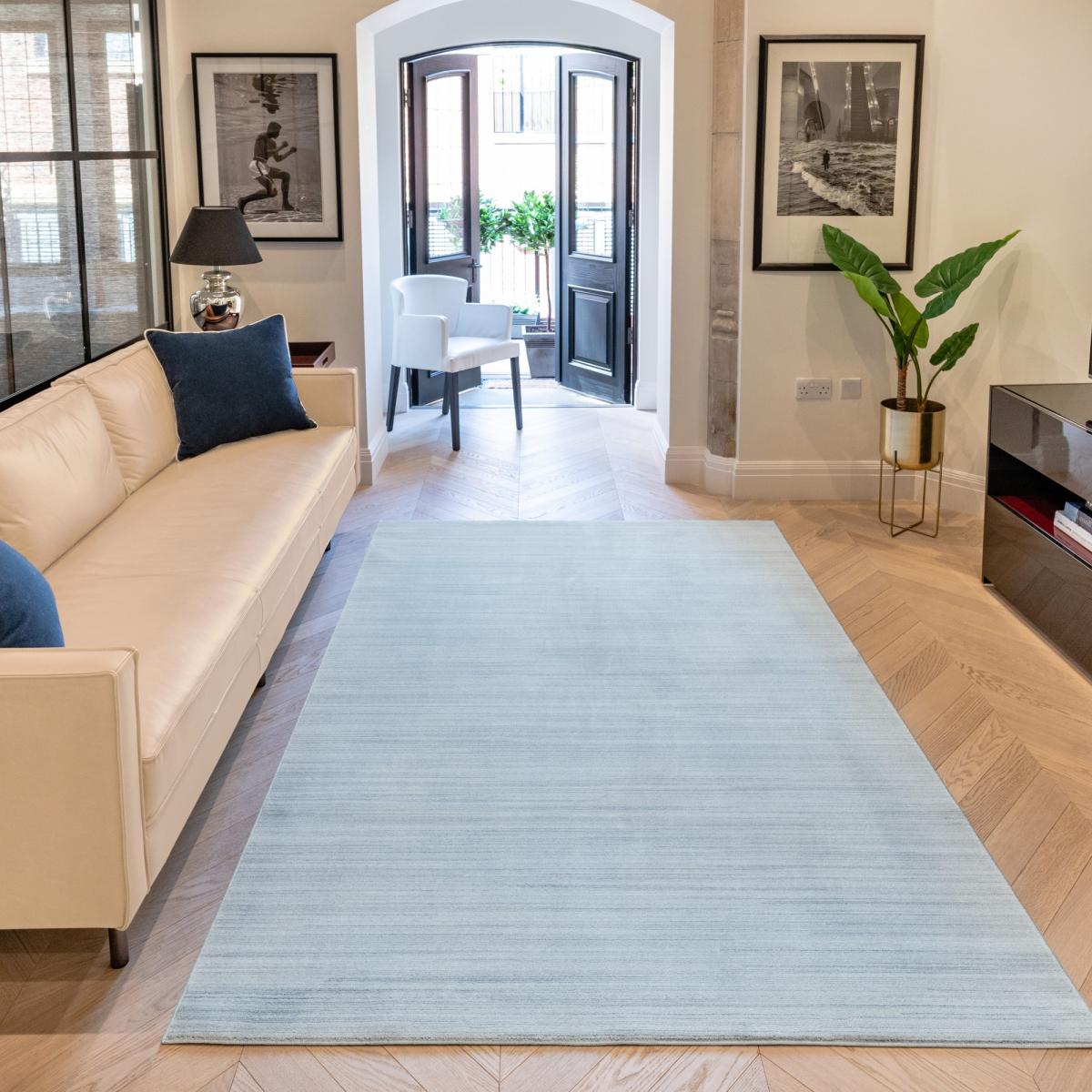Uni Abstract Striped UNI904 Rugs in Sky Blue – image 1