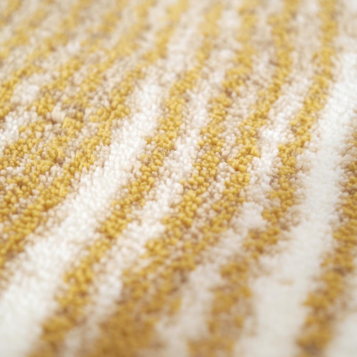 Luxury Cocotte Feather 840 Bath Mat by Abyss & Habidecor 65x120cm – image 4