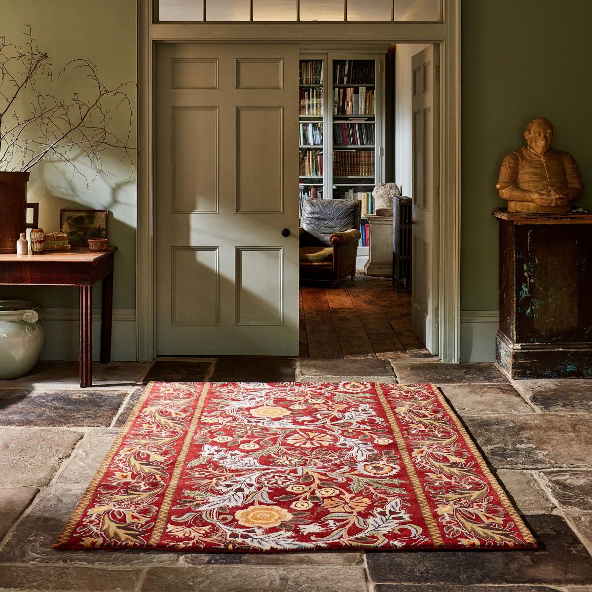 Wilhelmina Floral Rugs 127400 in Russet by William Morris – image 2