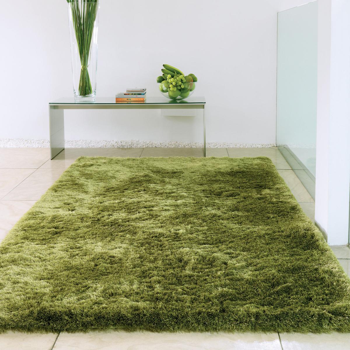 Whisper Shiney Plain Shaggy Rugs in Apple Green 65x135cm – image 1
