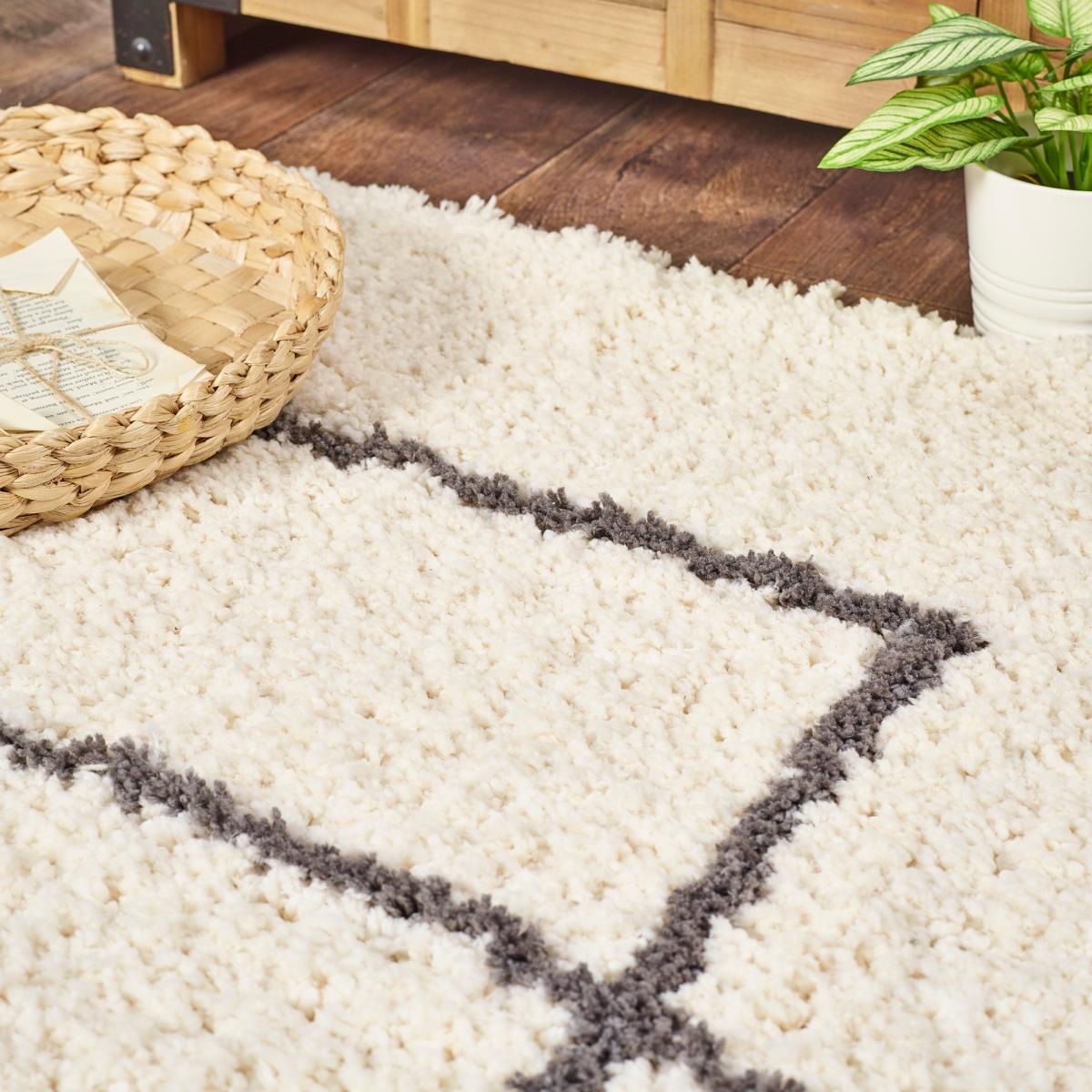 Artisan Picasso Shaggy Boho Rugs in Cream – image 2