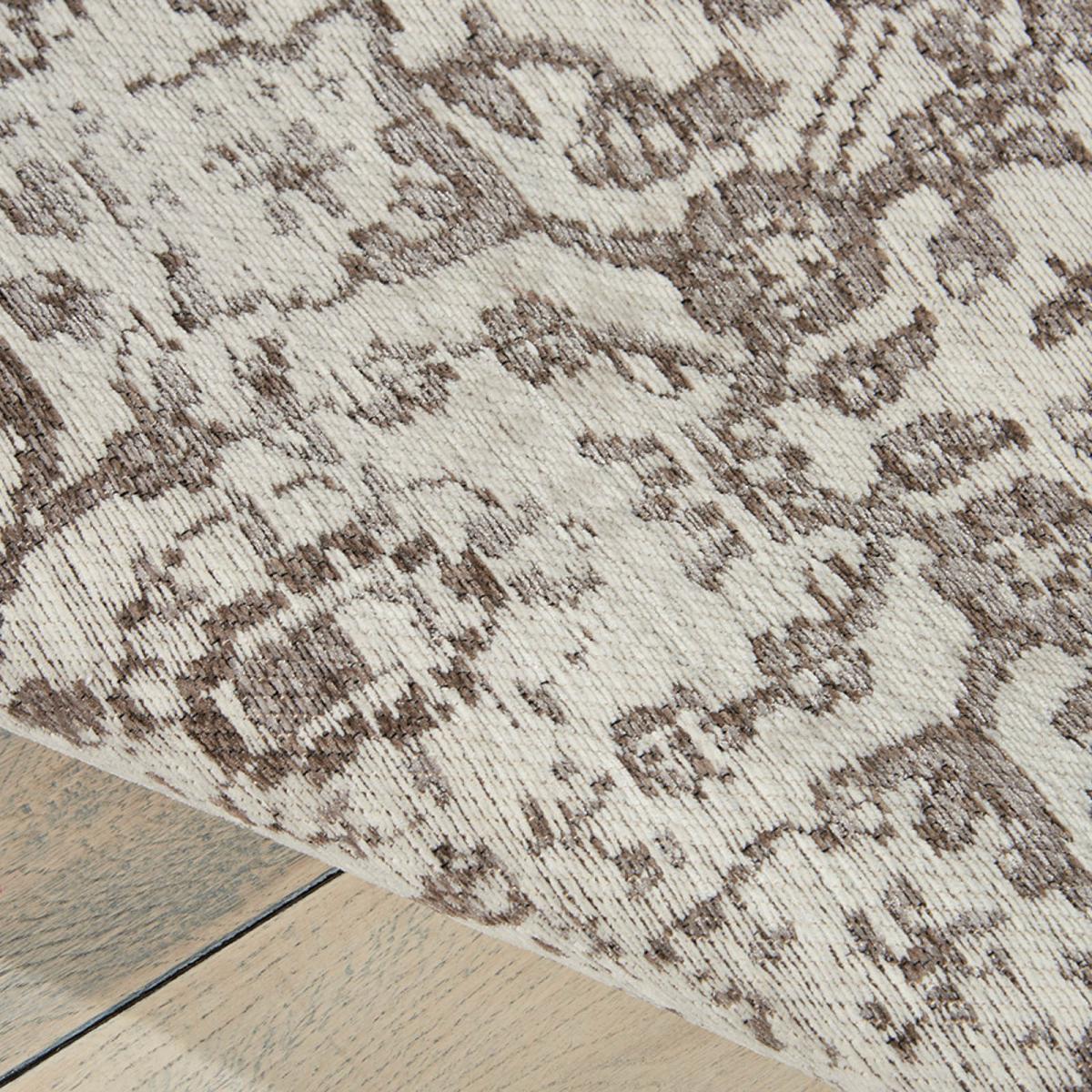 Damask Rugs DAS06 in Ivory by Nourison 152x213cm – image 3